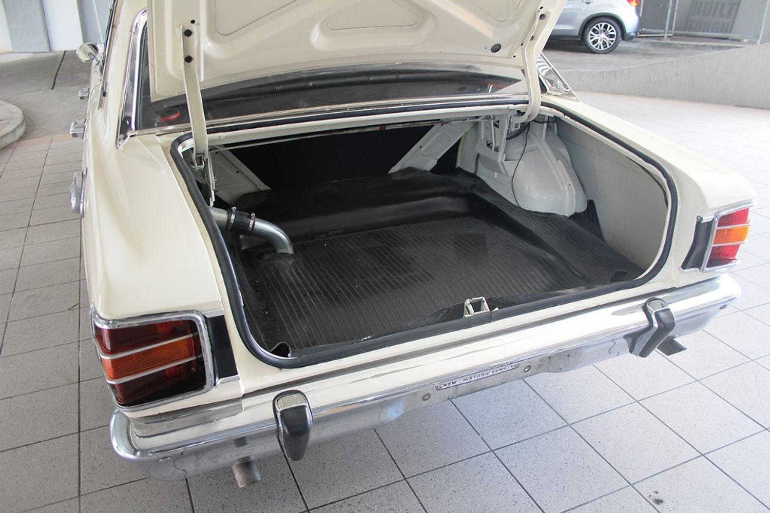 1970 FORD FAIRMONT XW AUTOMATIC SEDAN