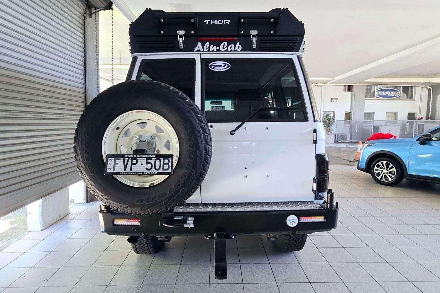 2016 TOYOTA LANDCRUISER VDJ76R MY12 UPDATE WORKMATE (4x4) 5 SP MANUAL 4D WAGON