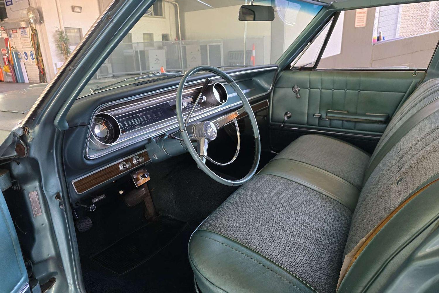 1965 CHEVROLET IMPALA AUTOMATIC 4D HARDTOP