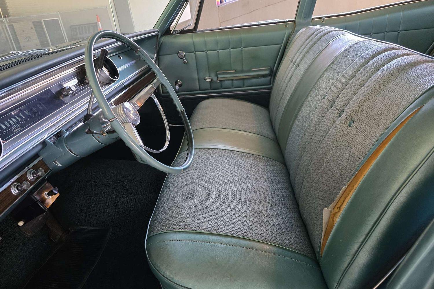 1965 CHEVROLET IMPALA AUTOMATIC 4D HARDTOP