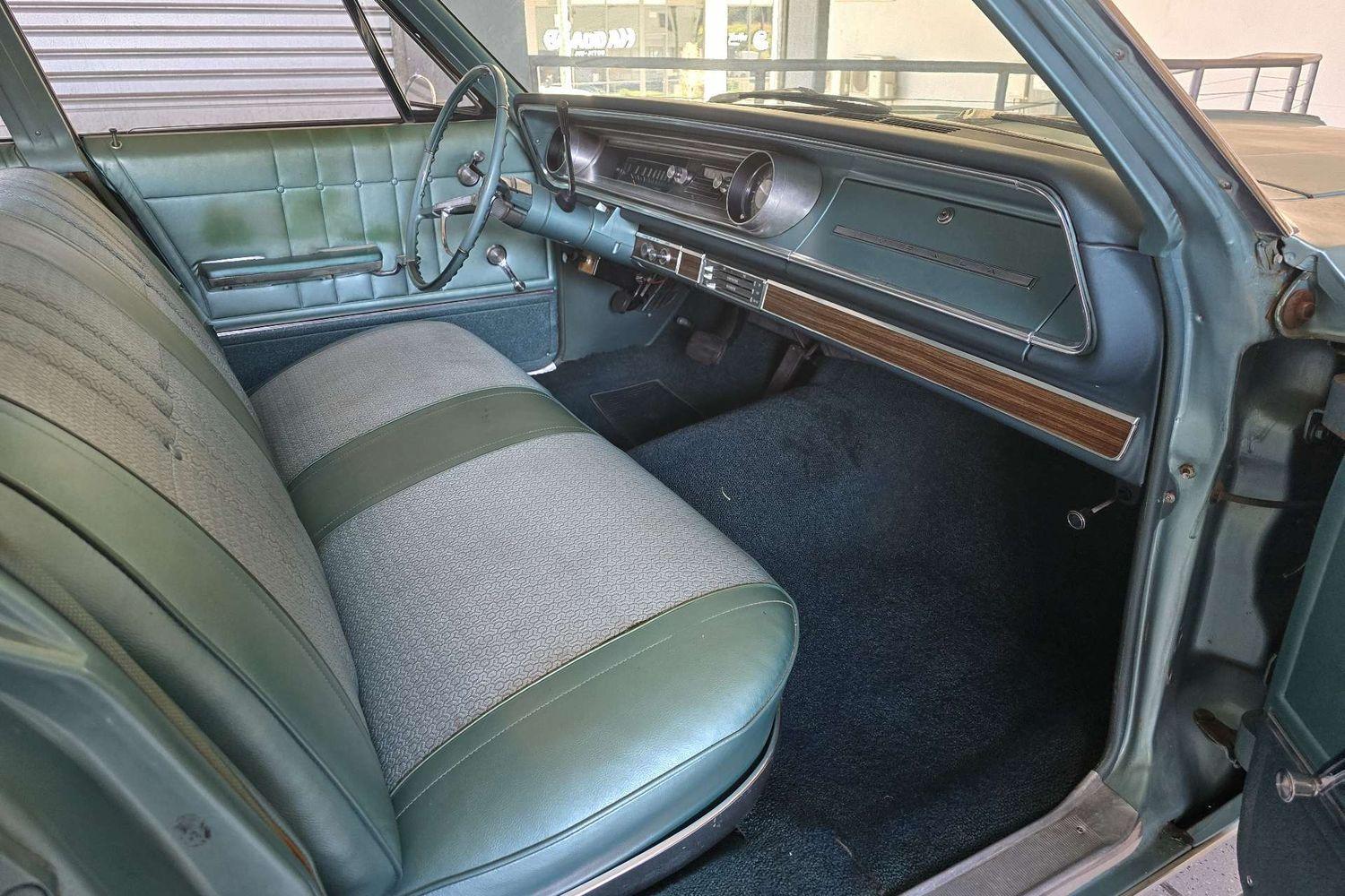1965 CHEVROLET IMPALA AUTOMATIC 4D HARDTOP