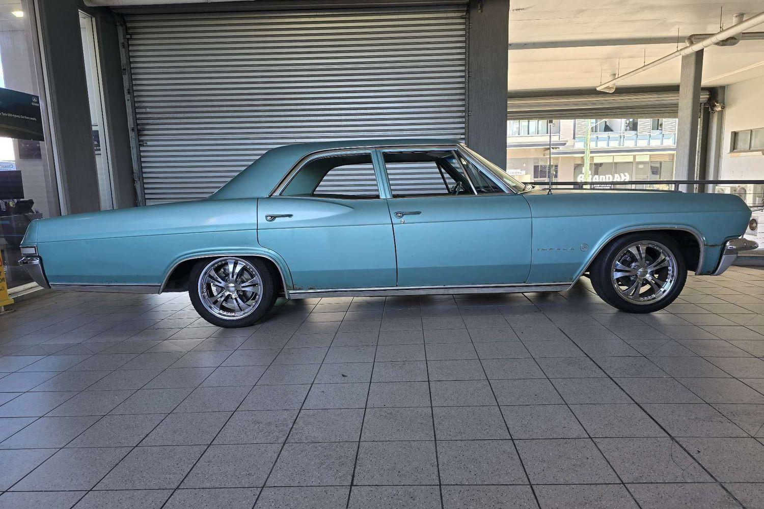 1965 CHEVROLET IMPALA AUTOMATIC 4D HARDTOP