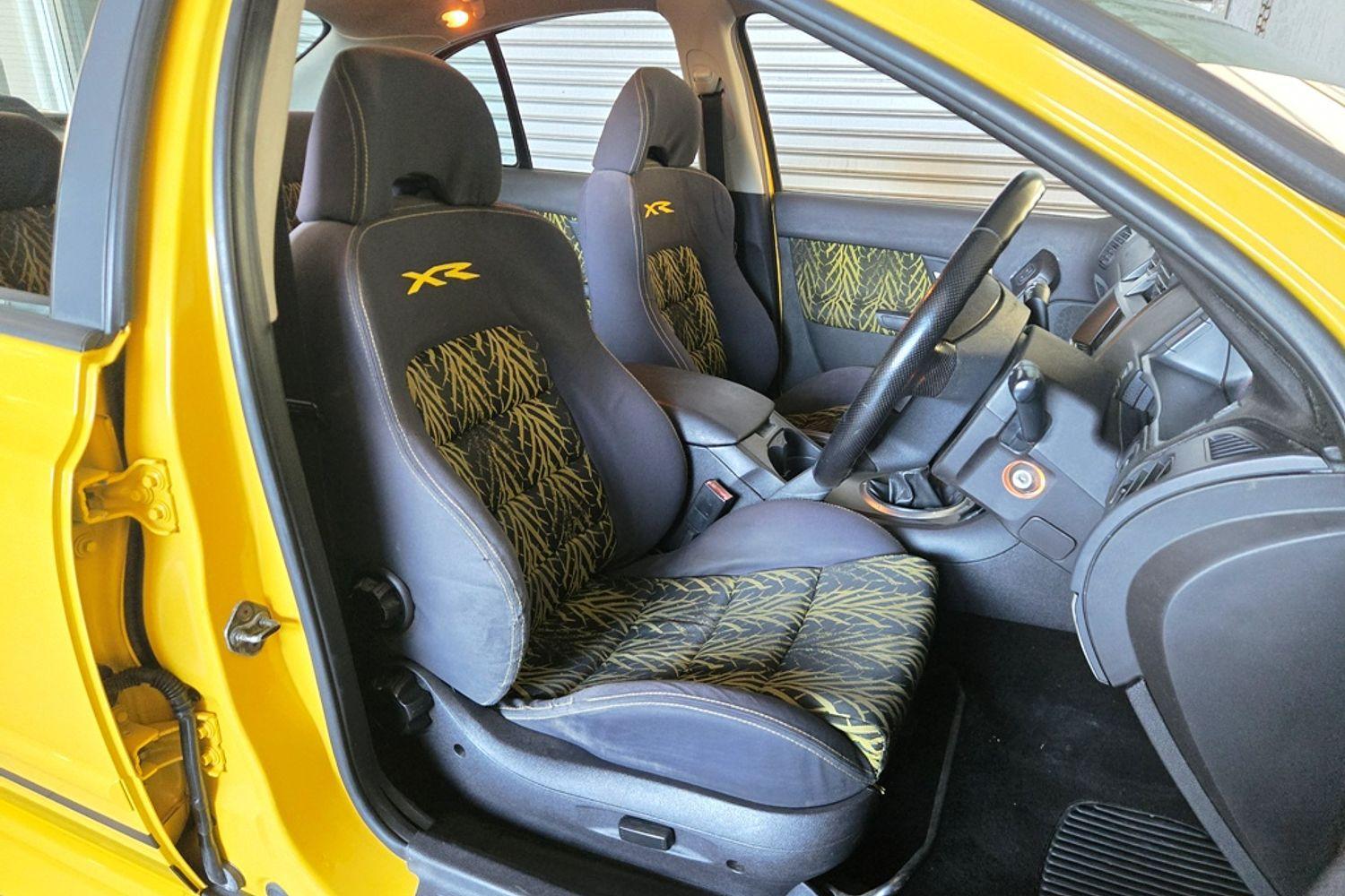 2004 FORD FALCON BA XR6T 5 SP MANUAL 4D SEDAN