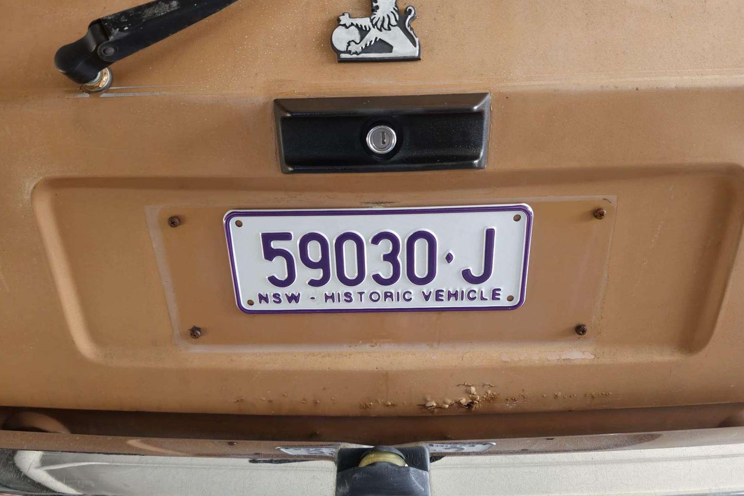 1983 HOLDEN COMMODORE VH SL 3 SP AUTOMATIC 4D WAGON