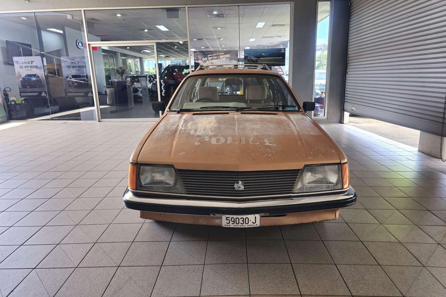 1983 HOLDEN COMMODORE VH SL 3 SP AUTOMATIC 4D WAGON