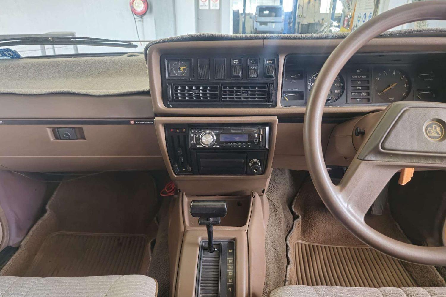 1983 HOLDEN COMMODORE VH SL 3 SP AUTOMATIC 4D WAGON