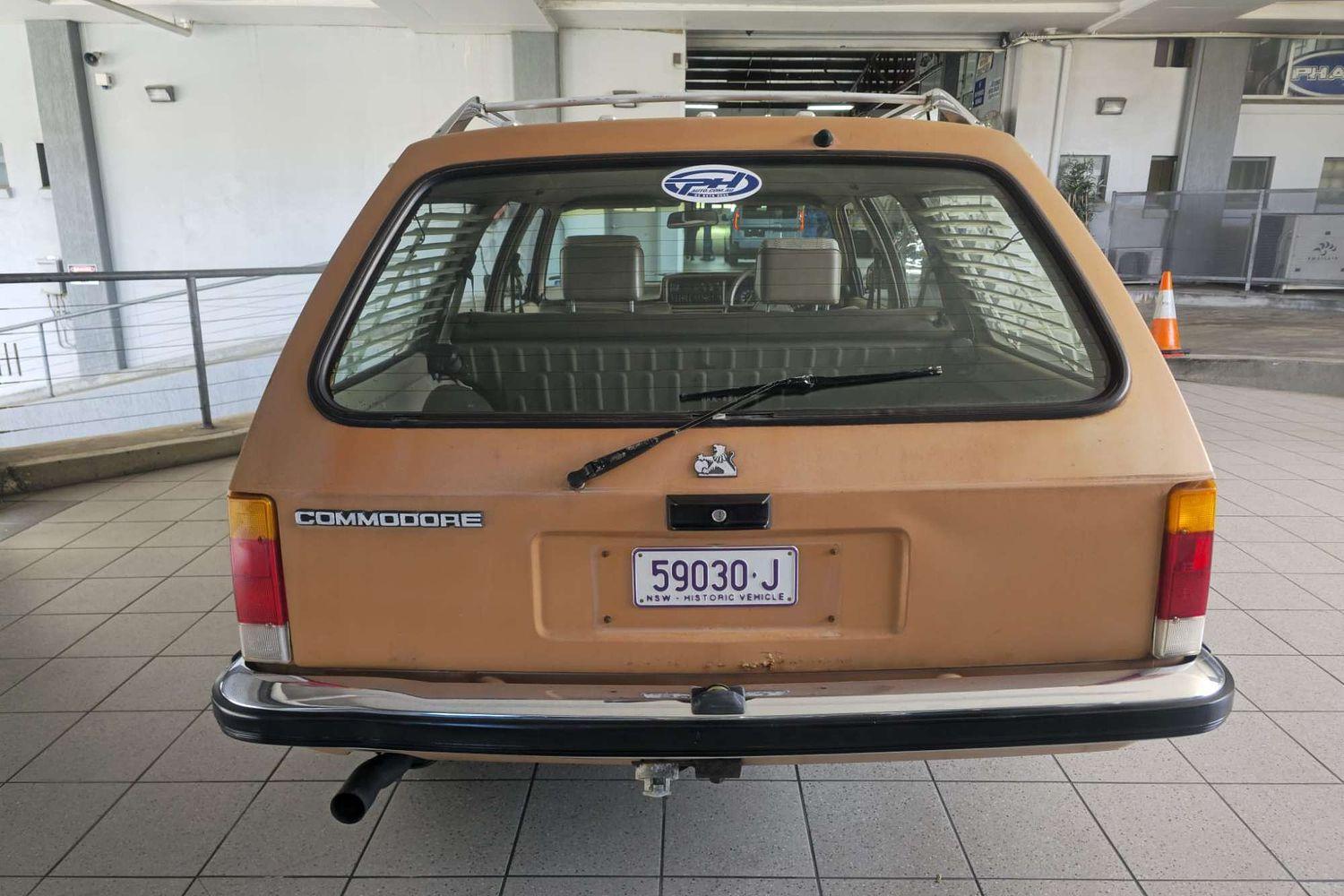 1983 HOLDEN COMMODORE VH SL 3 SP AUTOMATIC 4D WAGON