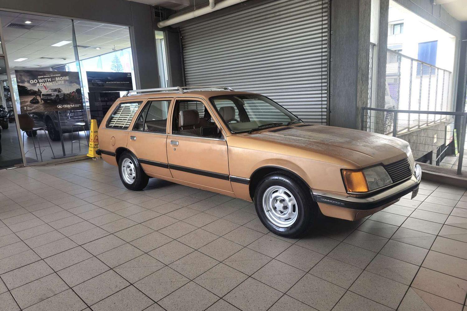 1983 HOLDEN COMMODORE VH SL 3 SP AUTOMATIC 4D WAGON
