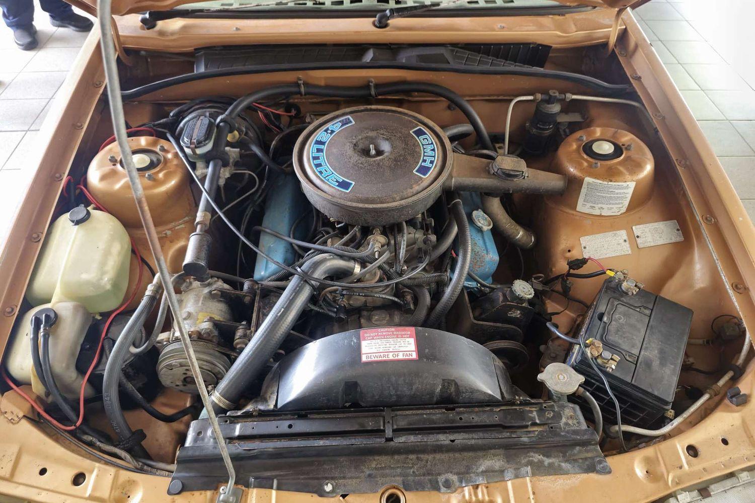 1983 HOLDEN COMMODORE VH SL 3 SP AUTOMATIC 4D WAGON
