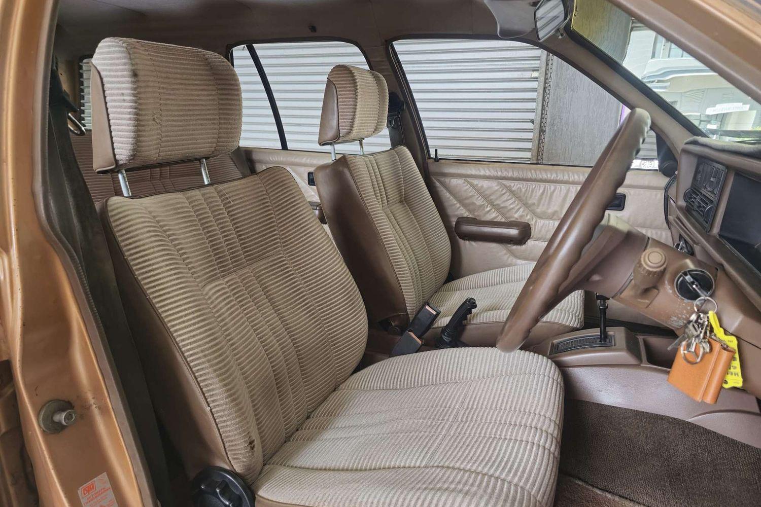 1983 HOLDEN COMMODORE VH SL 3 SP AUTOMATIC 4D WAGON