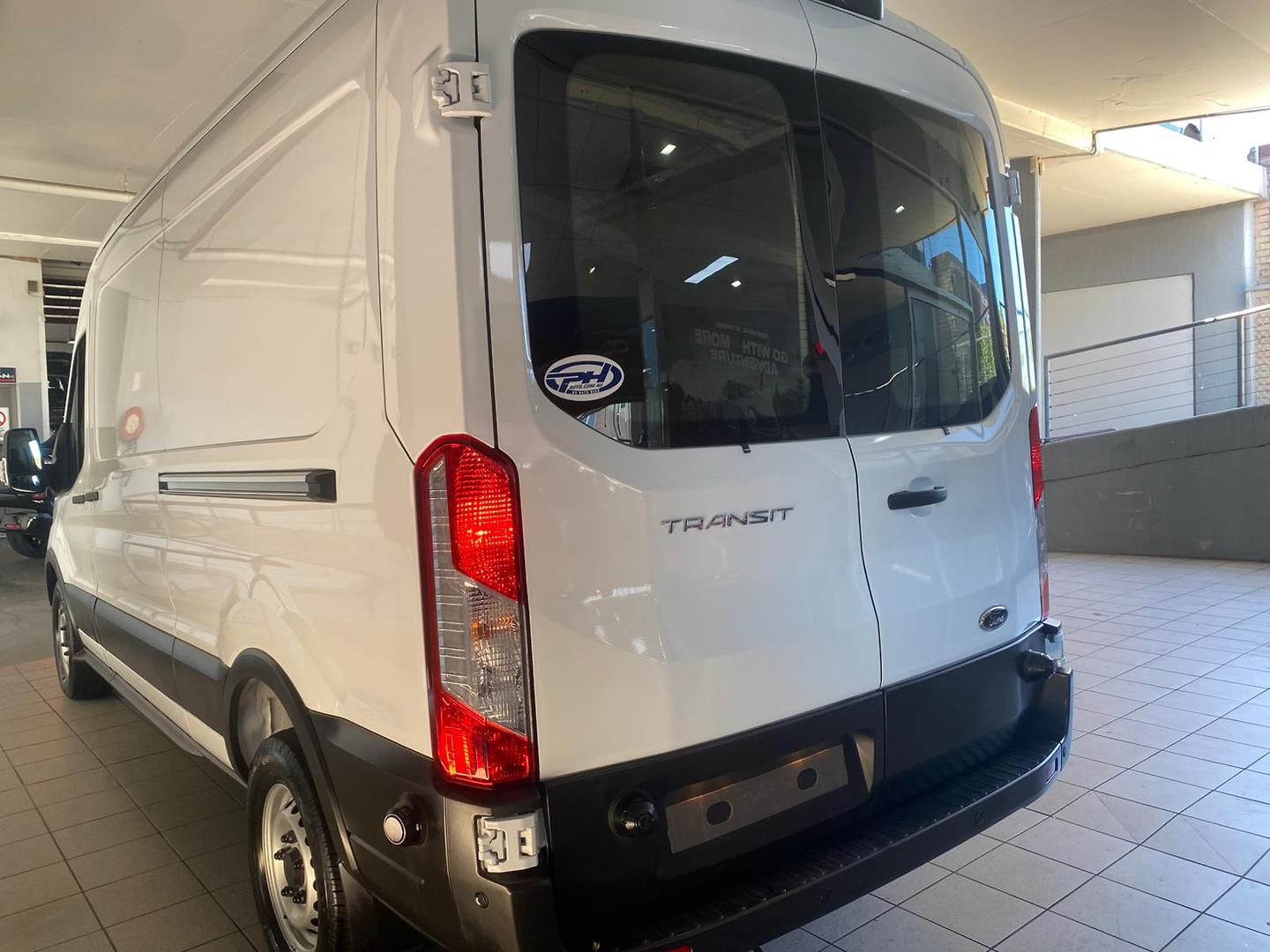 Transit Vo Rear 2024 FORD TRANSIT VO MY24 350L LWB (RWD) SRW 10 SP AUTOMATIC ...