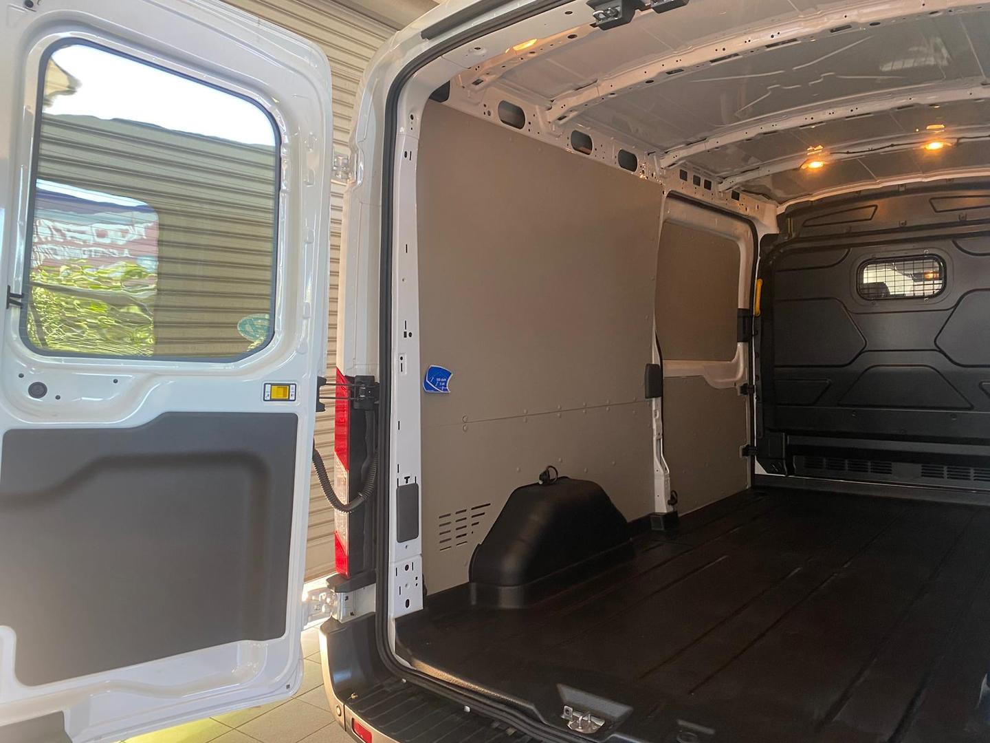 Transit Vo Rear 2024 FORD TRANSIT VO MY24 350L LWB (RWD) SRW 10 SP AUTOMATIC ...