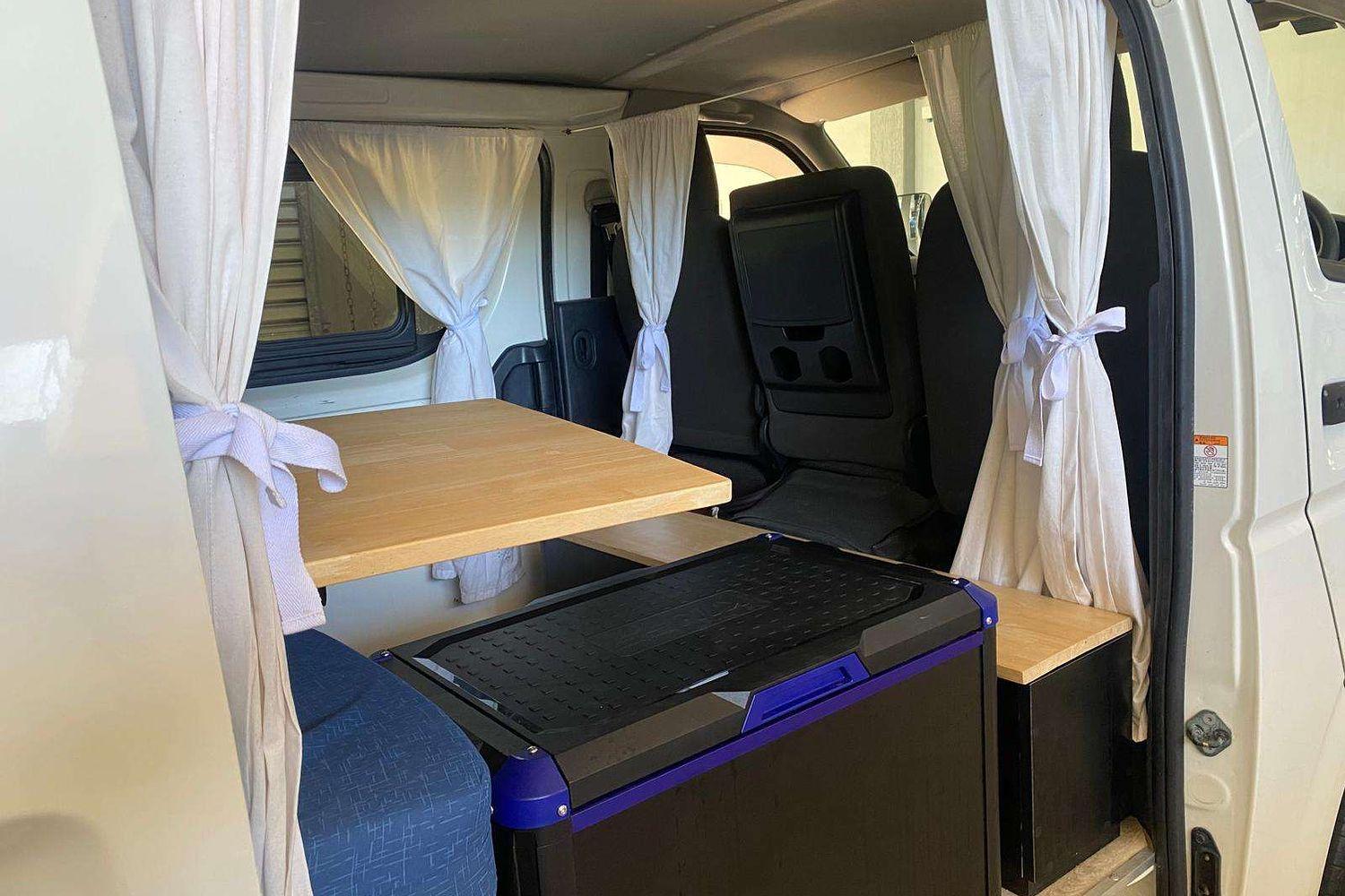 2017 TOYOTA HIACE KDH201 DX LONG 4 SP AUTOMATIC