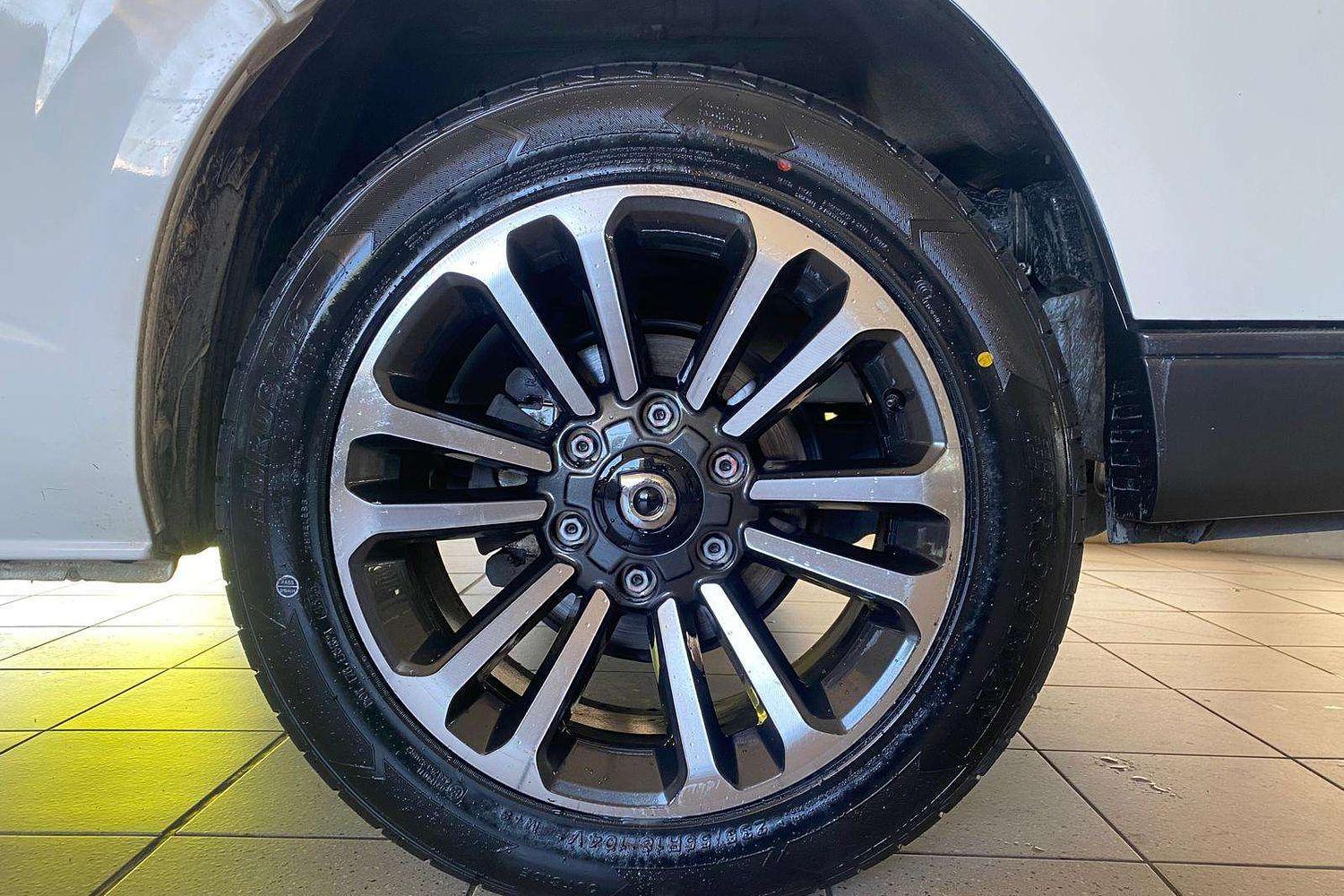 2017 TOYOTA HIACE KDH201 DX LONG 4 SP AUTOMATIC
