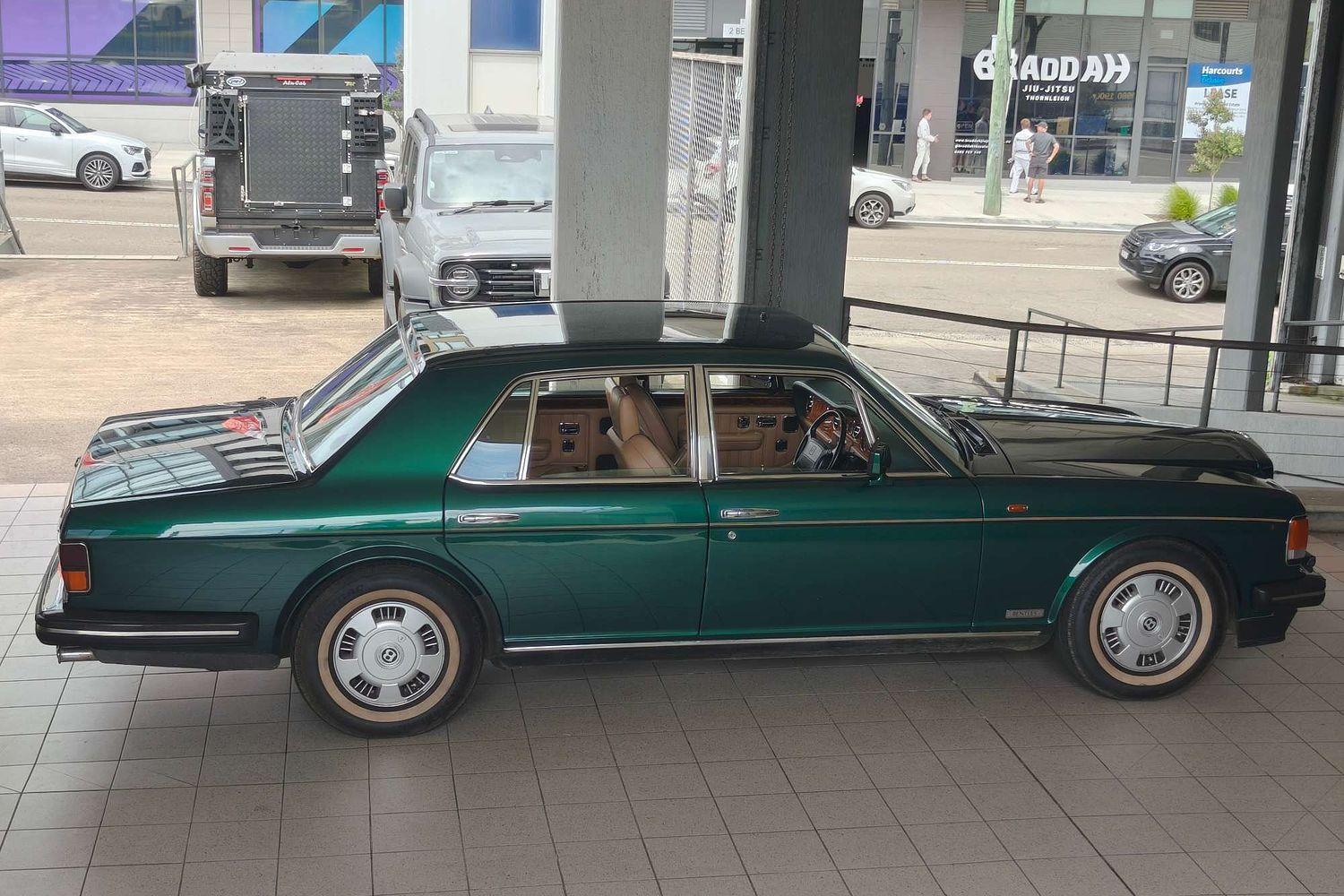 1993 BENTLEY BROOKLANDS 4 SP AUTOMATIC 4D SALOON
