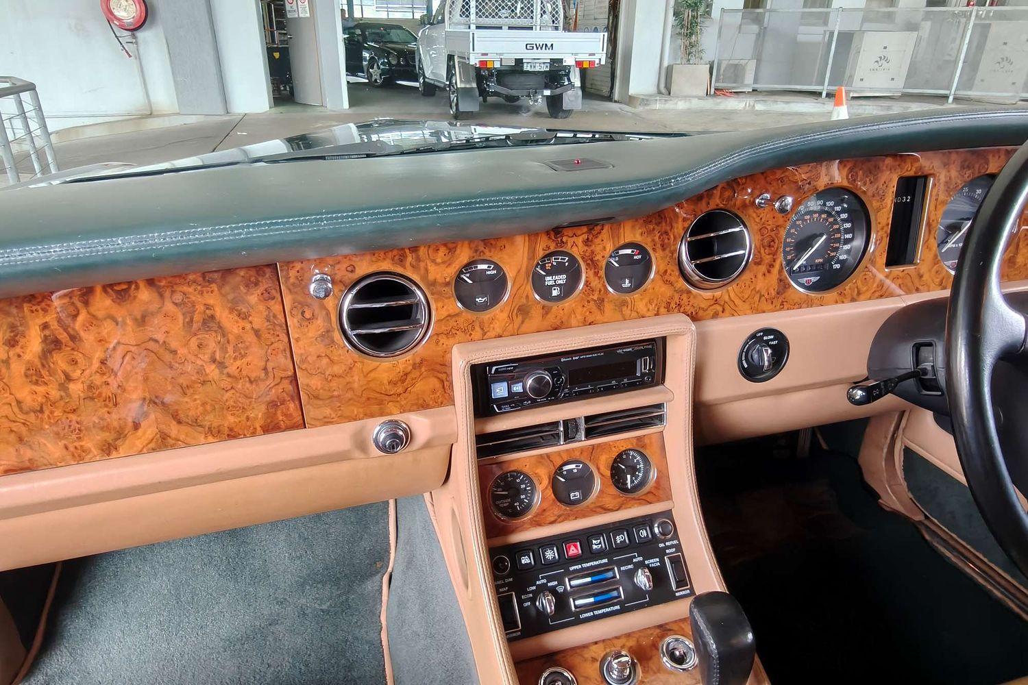 1993 BENTLEY BROOKLANDS 4 SP AUTOMATIC 4D SALOON