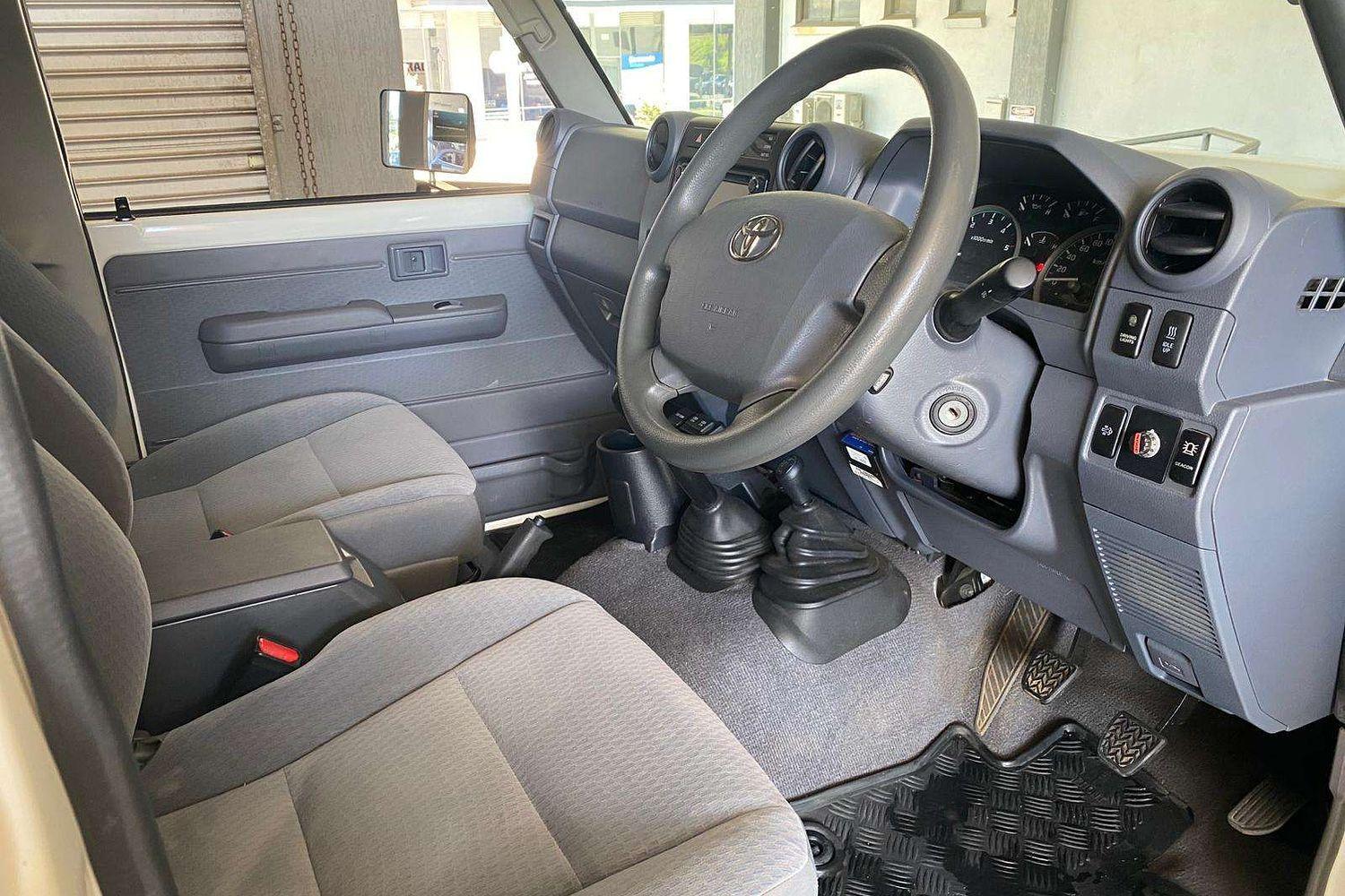2021 TOYOTA LANDCRUISER 70 SERIES VDJ79R GXL 5 SP MANUAL C/CHAS