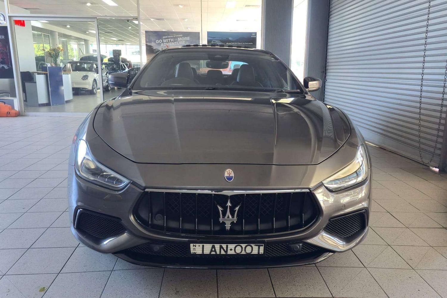 2017 MASERATI GHIBLI M157 MY17 GRANSPORT 8 SP AUTOMATIC 4D SEDAN