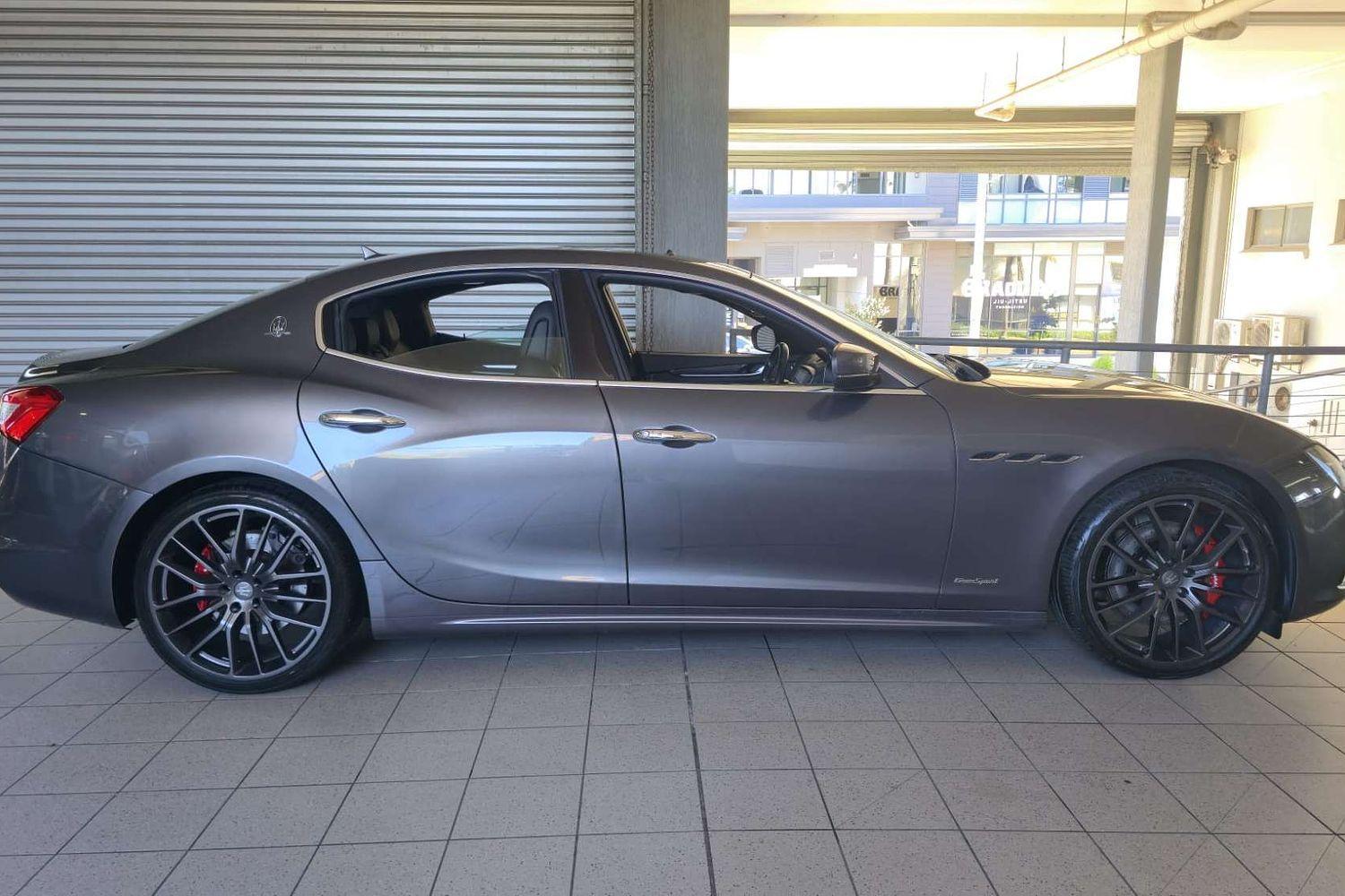 2017 MASERATI GHIBLI M157 MY17 GRANSPORT 8 SP AUTOMATIC 4D SEDAN