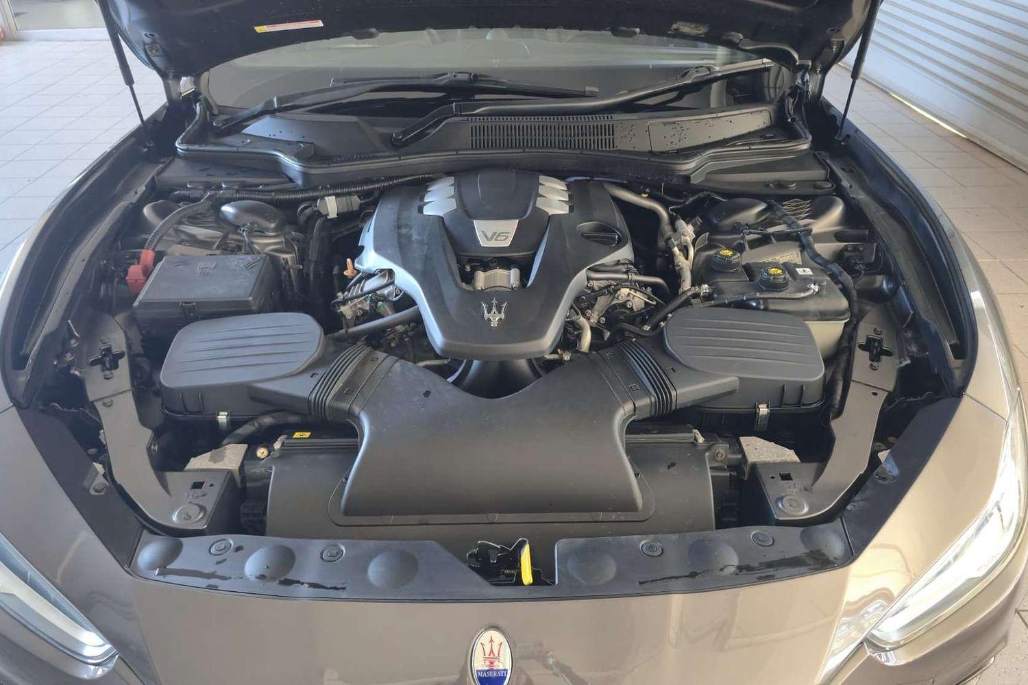 2017 MASERATI GHIBLI M157 MY17 GRANSPORT 8 SP AUTOMATIC 4D SEDAN
