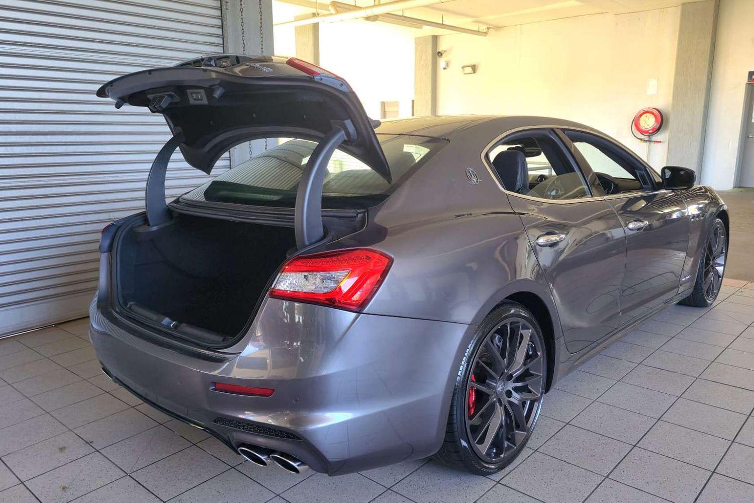 2017 MASERATI GHIBLI M157 MY17 GRANSPORT 8 SP AUTOMATIC 4D SEDAN