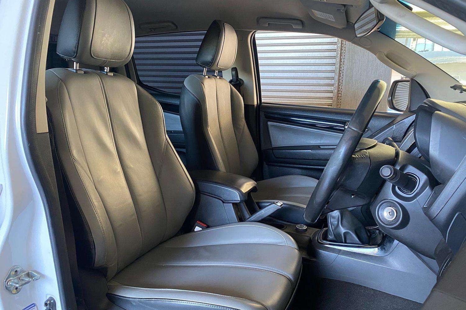 2015 HOLDEN COLORADO RG MY16 Z71 (4x4) 6 SP MANUAL CREW CAB P/UP