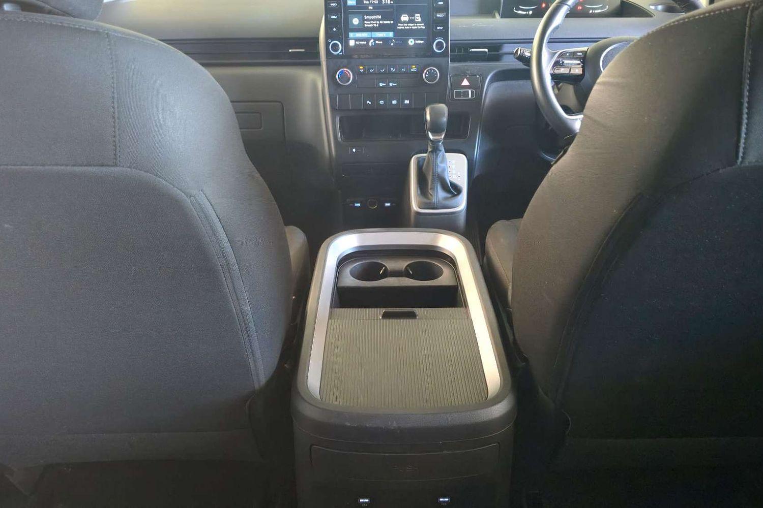 2024 HYUNDAI STARIA US4.V2 MY24 LOAD 5S 2.2D LIFTBACK 8 SP AUTOMATIC SEQUENTIAL 5D CREW VAN
