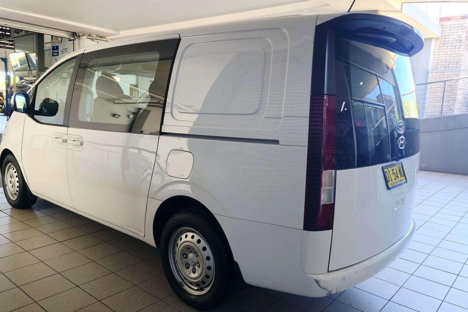 2024 HYUNDAI STARIA US4.V2 MY24 LOAD 5S 2.2D LIFTBACK 8 SP AUTOMATIC SEQUENTIAL 5D CREW VAN