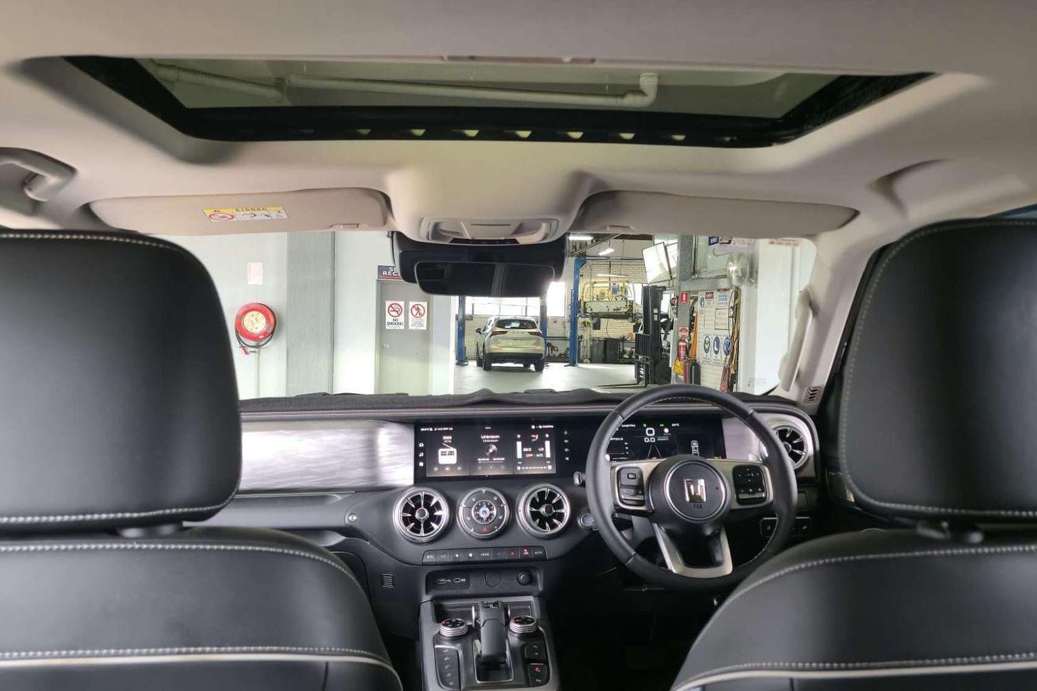 2023 GWM TANK 300 ULTRA PETROL 8 SP AUTOMATIC 4D WAGON