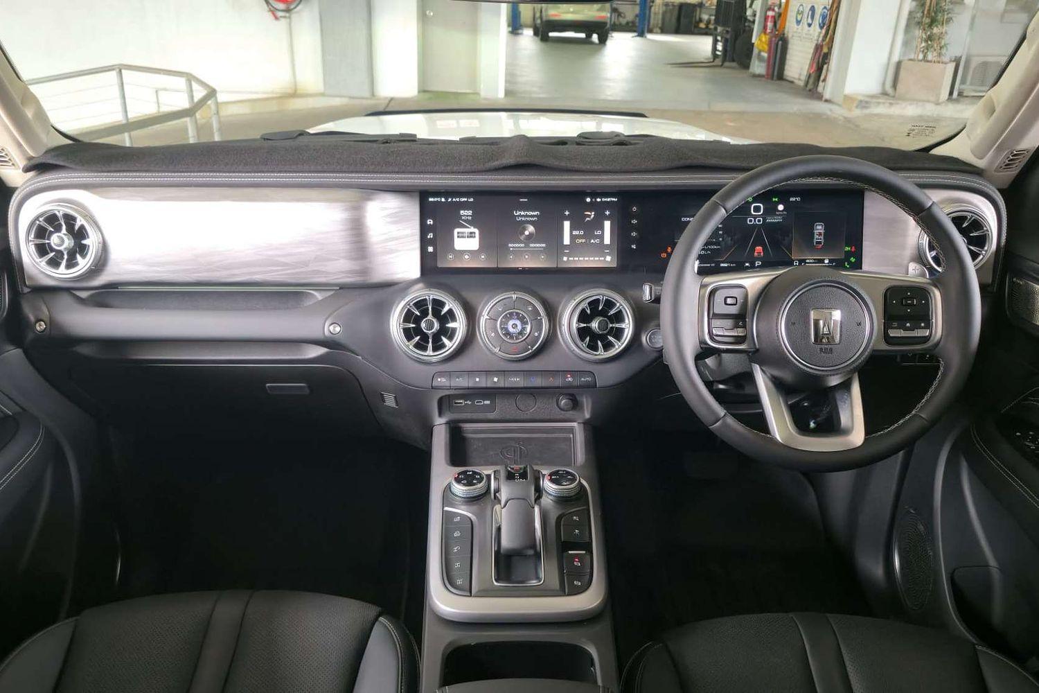 2023 GWM TANK 300 ULTRA PETROL 8 SP AUTOMATIC 4D WAGON