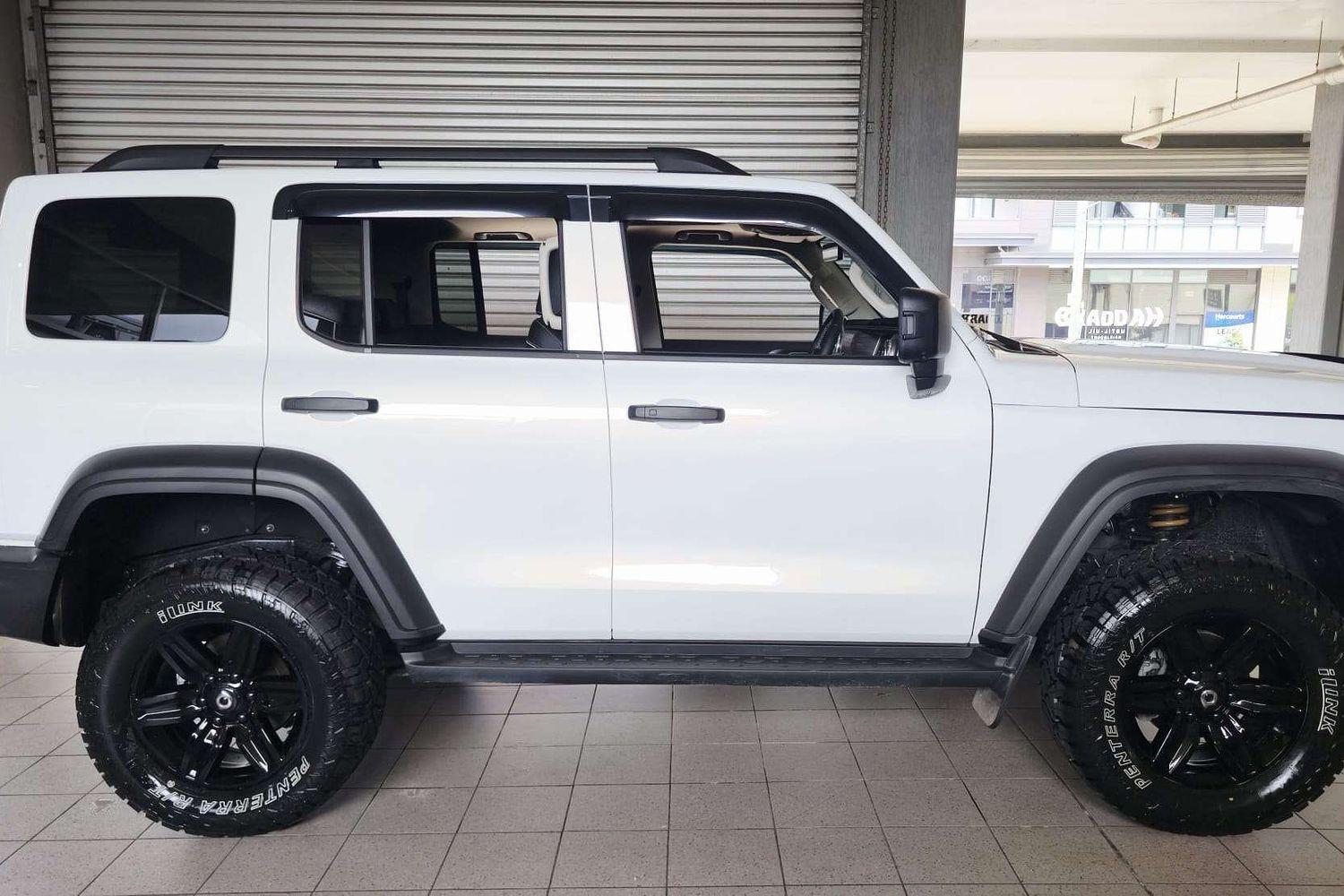 2023 GWM TANK 300 ULTRA PETROL 8 SP AUTOMATIC 4D WAGON