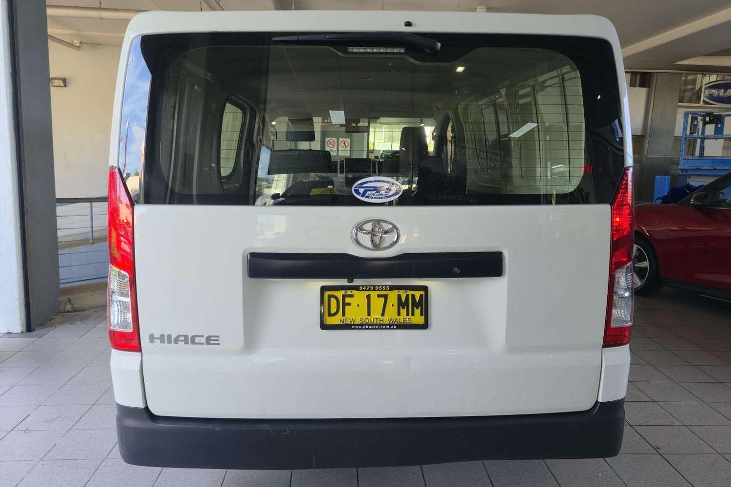 2022 TOYOTA HIACE GDH300R LWB 6 SP AUTO SEQUENTIAL 5D VAN