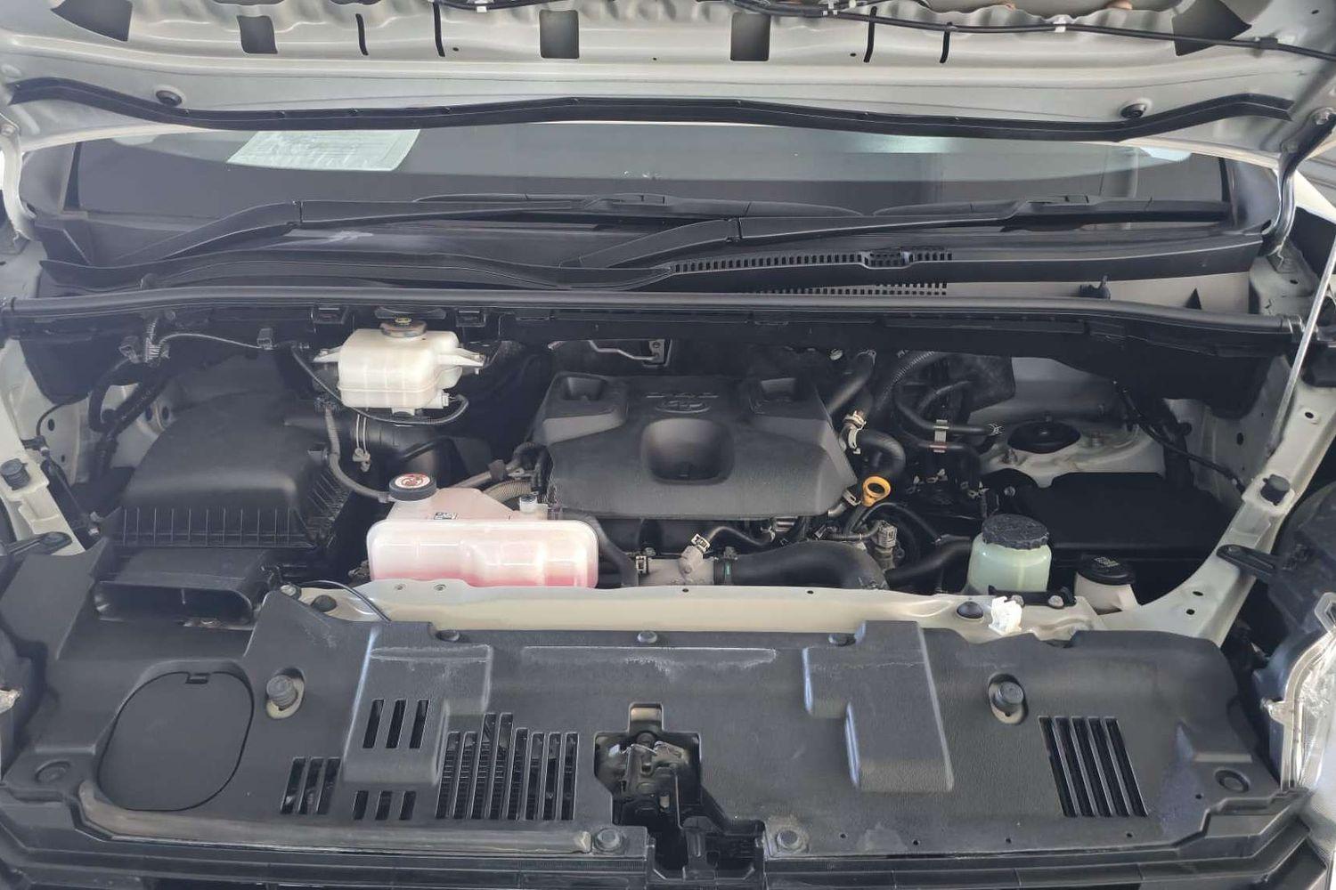 2022 TOYOTA HIACE GDH300R LWB 6 SP AUTO SEQUENTIAL 5D VAN