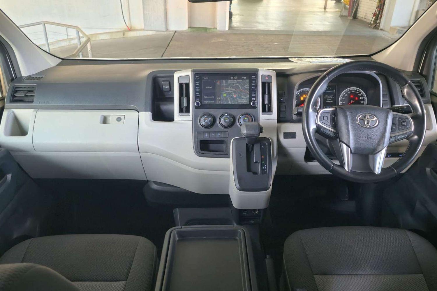 2022 TOYOTA HIACE GDH300R LWB 6 SP AUTO SEQUENTIAL 5D VAN