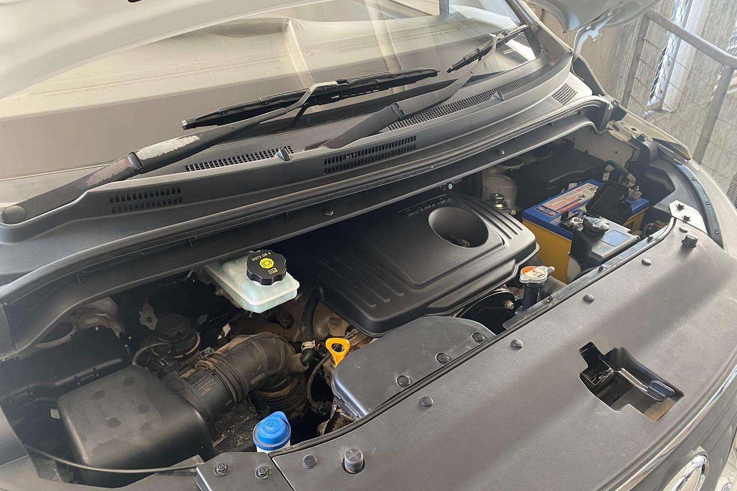 2019 HYUNDAI iLOAD TQ4 MY19 3S LIFTBACK 5 SP AUTOMATIC 4D VAN