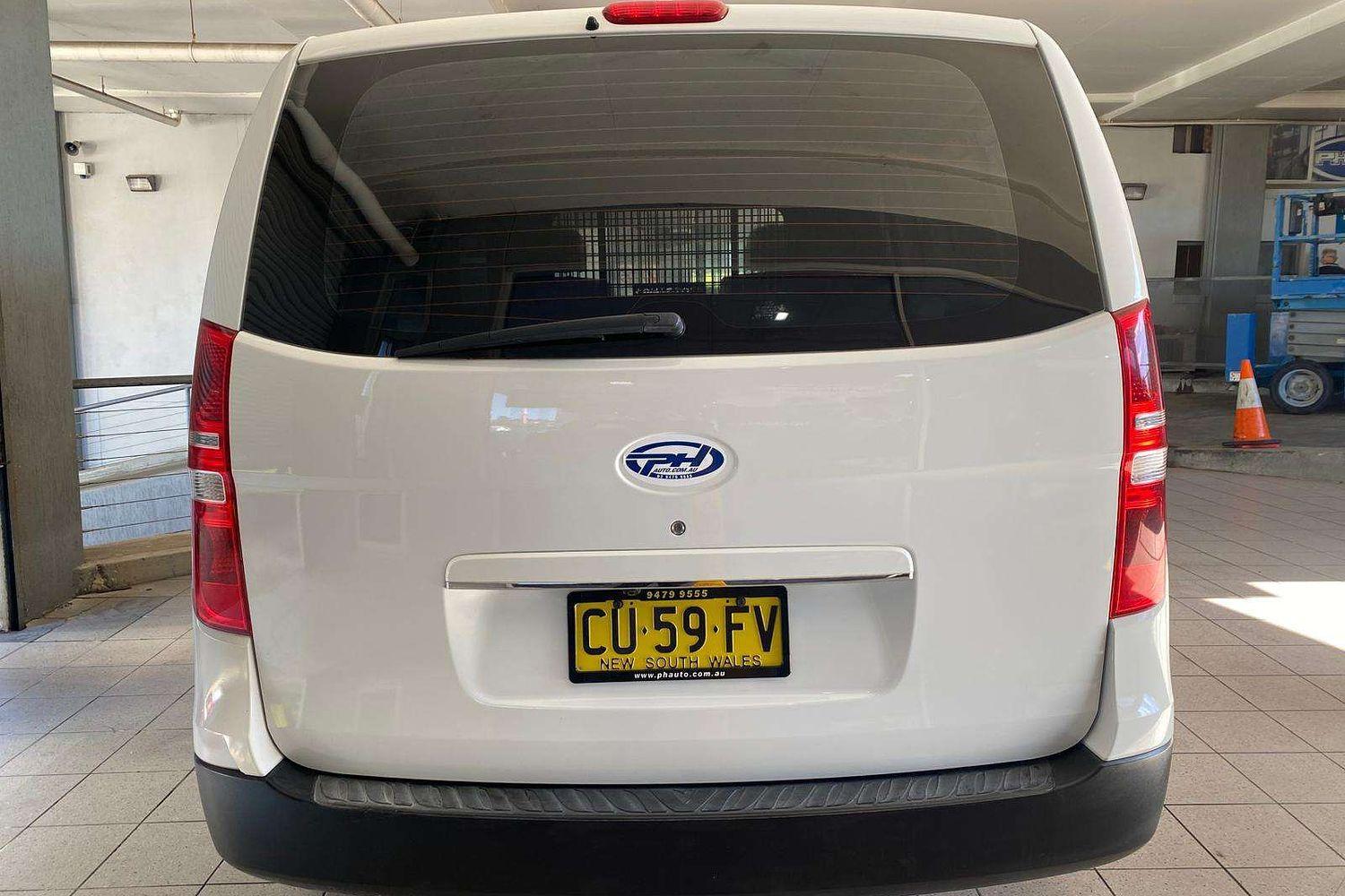 2019 HYUNDAI iLOAD TQ4 MY19 3S LIFTBACK 5 SP AUTOMATIC 4D VAN