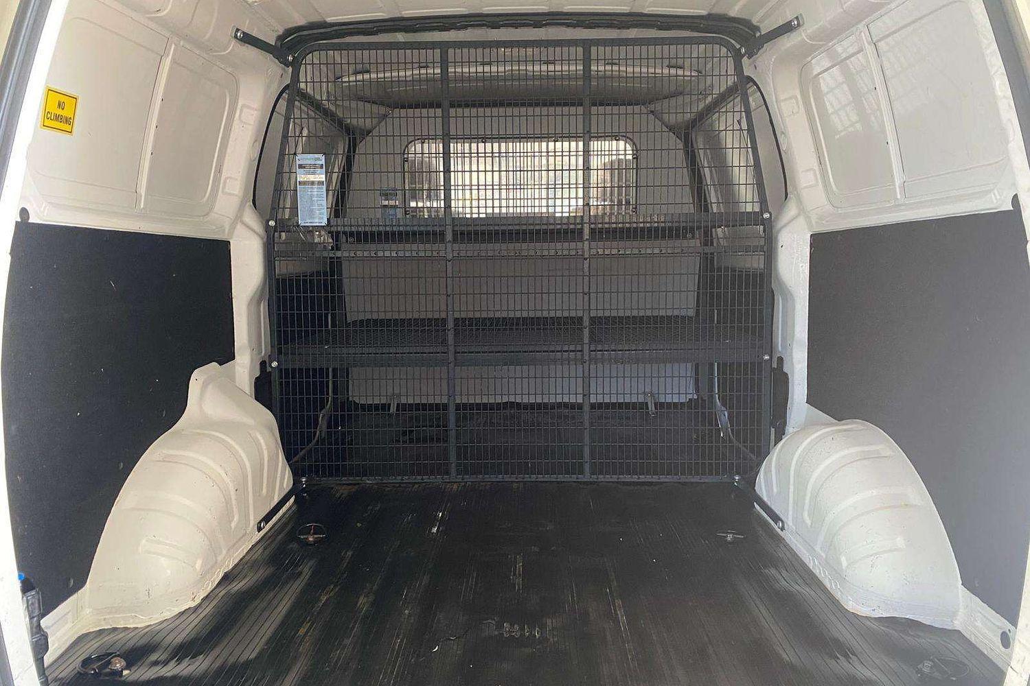 2019 HYUNDAI iLOAD TQ4 MY19 3S LIFTBACK 5 SP AUTOMATIC 4D VAN