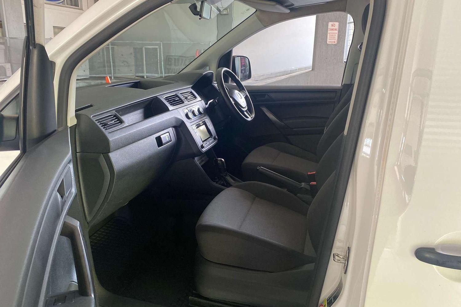 2018 VOLKSWAGEN CADDY 2K MY18 SWB TDI250 6 SP AUTO DIRECT SHIFT 3D VAN
