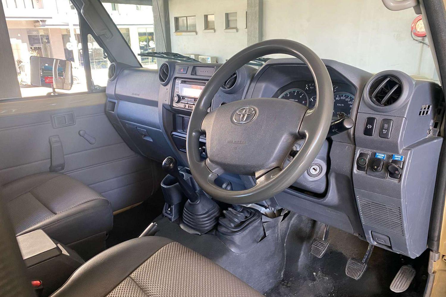 2020 TOYOTA LANDCRUISER 70 SERIES VDJ79R WORKMATE 5 SP MANUAL C/CHAS