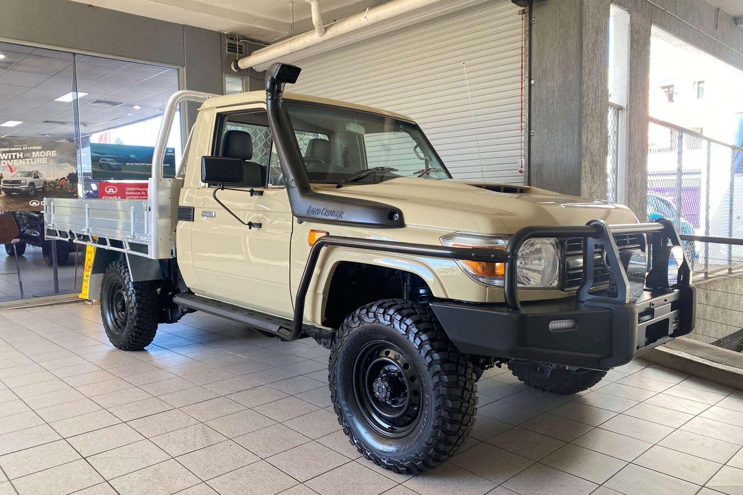 2020 TOYOTA LANDCRUISER 70 SERIES VDJ79R WORKMATE 5 SP MANUAL C/CHAS