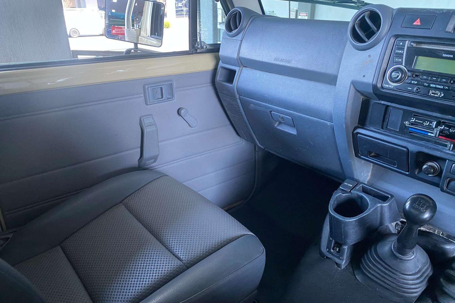 2020 TOYOTA LANDCRUISER 70 SERIES VDJ79R WORKMATE 5 SP MANUAL C/CHAS