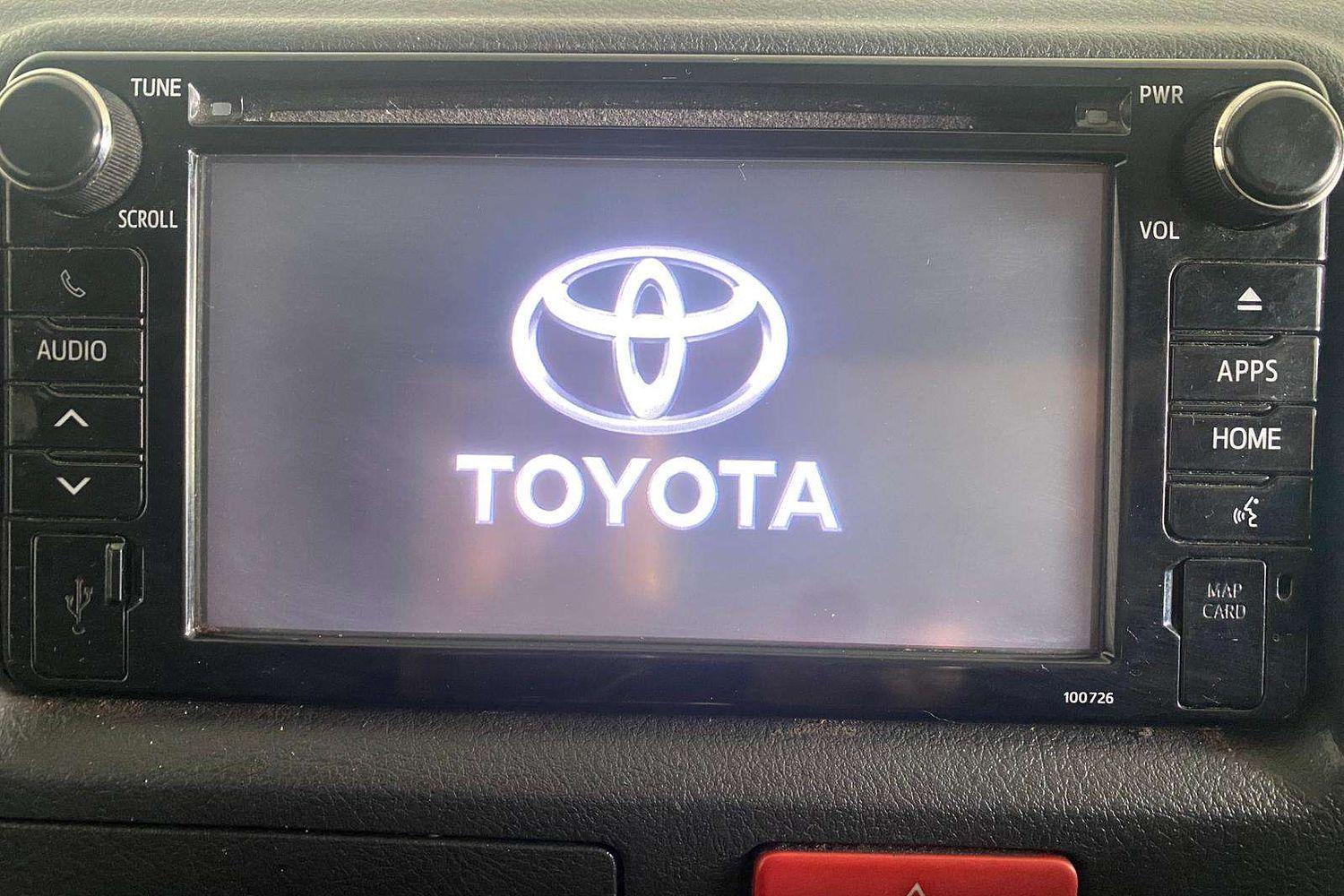 2018 TOYOTA HIACE KDH201R MY16 LWB CREW 4 SP AUTOMATIC 4D VAN