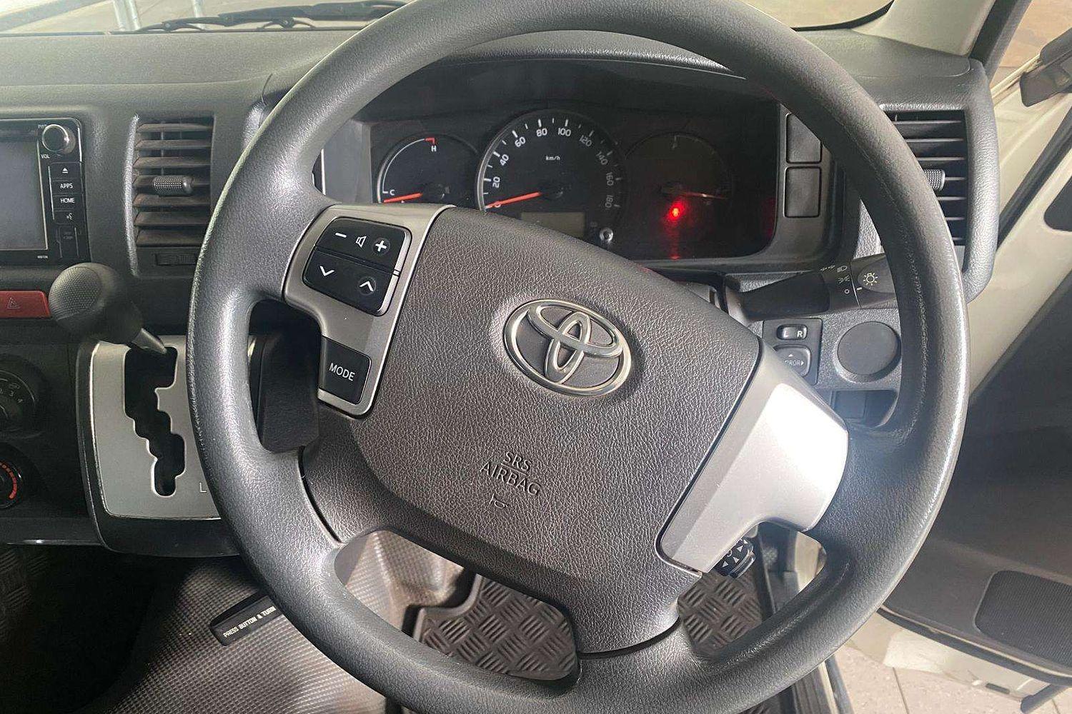 2018 TOYOTA HIACE KDH201R MY16 LWB CREW 4 SP AUTOMATIC 4D VAN