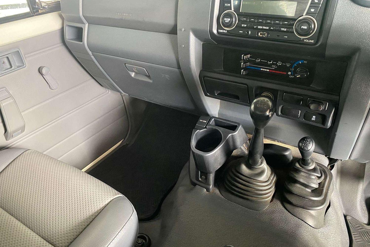 2018 TOYOTA LANDCRUISER VDJ79R MY18 WORKMATE (4x4) 5 SP MANUAL C/CHAS