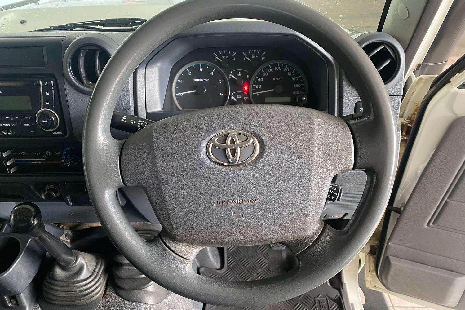 2018 TOYOTA LANDCRUISER VDJ79R MY18 WORKMATE (4x4) 5 SP MANUAL C/CHAS