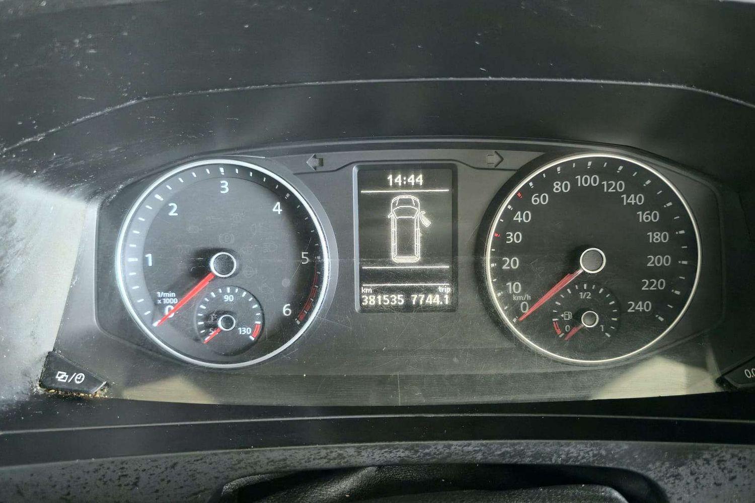 2015 VOLKSWAGEN TRANSPORTER T6 MY16 TDI 250 RUNNER 5 SP MANUAL VAN