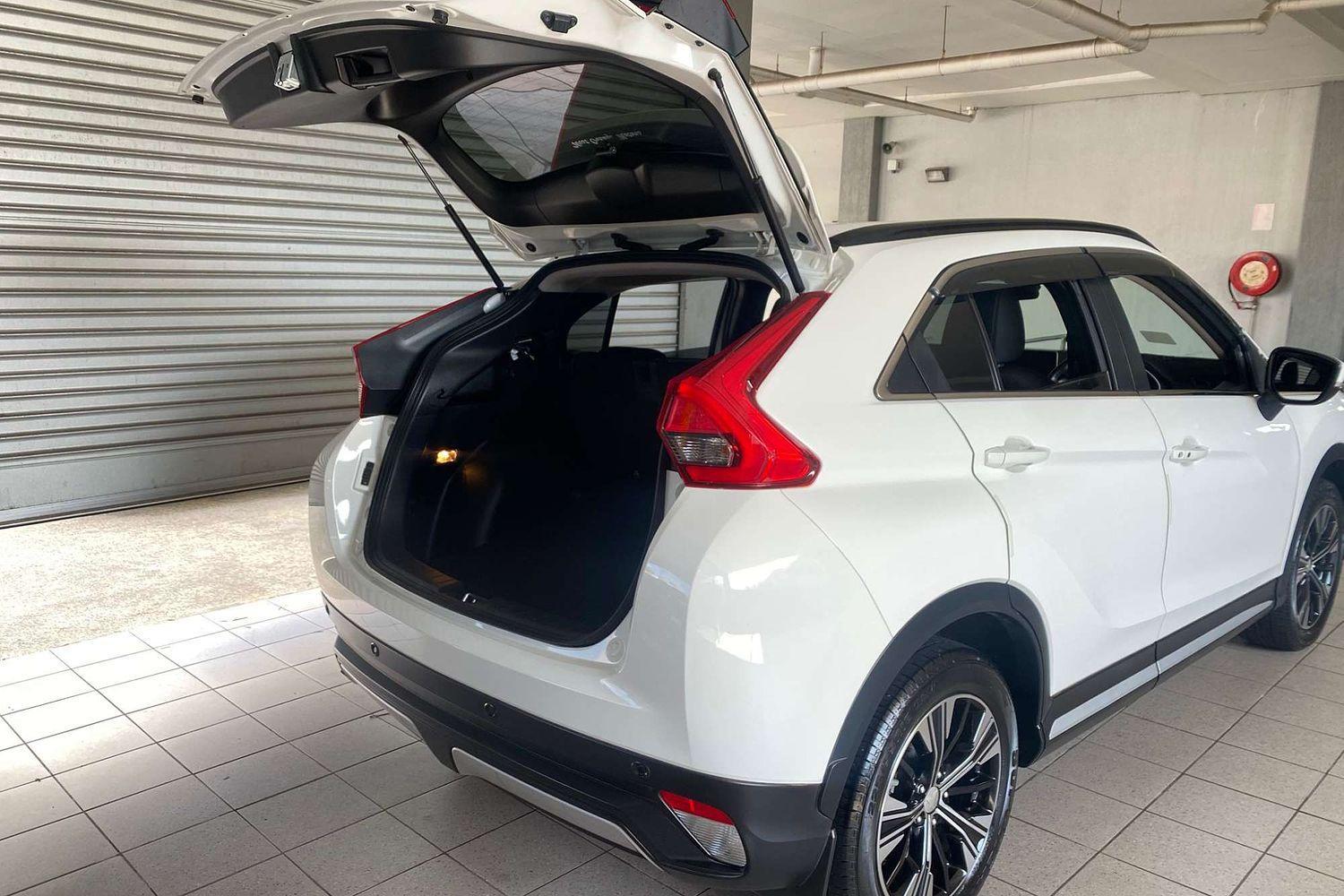 2018 MITSUBISHI ECLIPSE CROSS YA MY18 LS (2WD) CONTINUOUS VARIABLE 4D WAGON