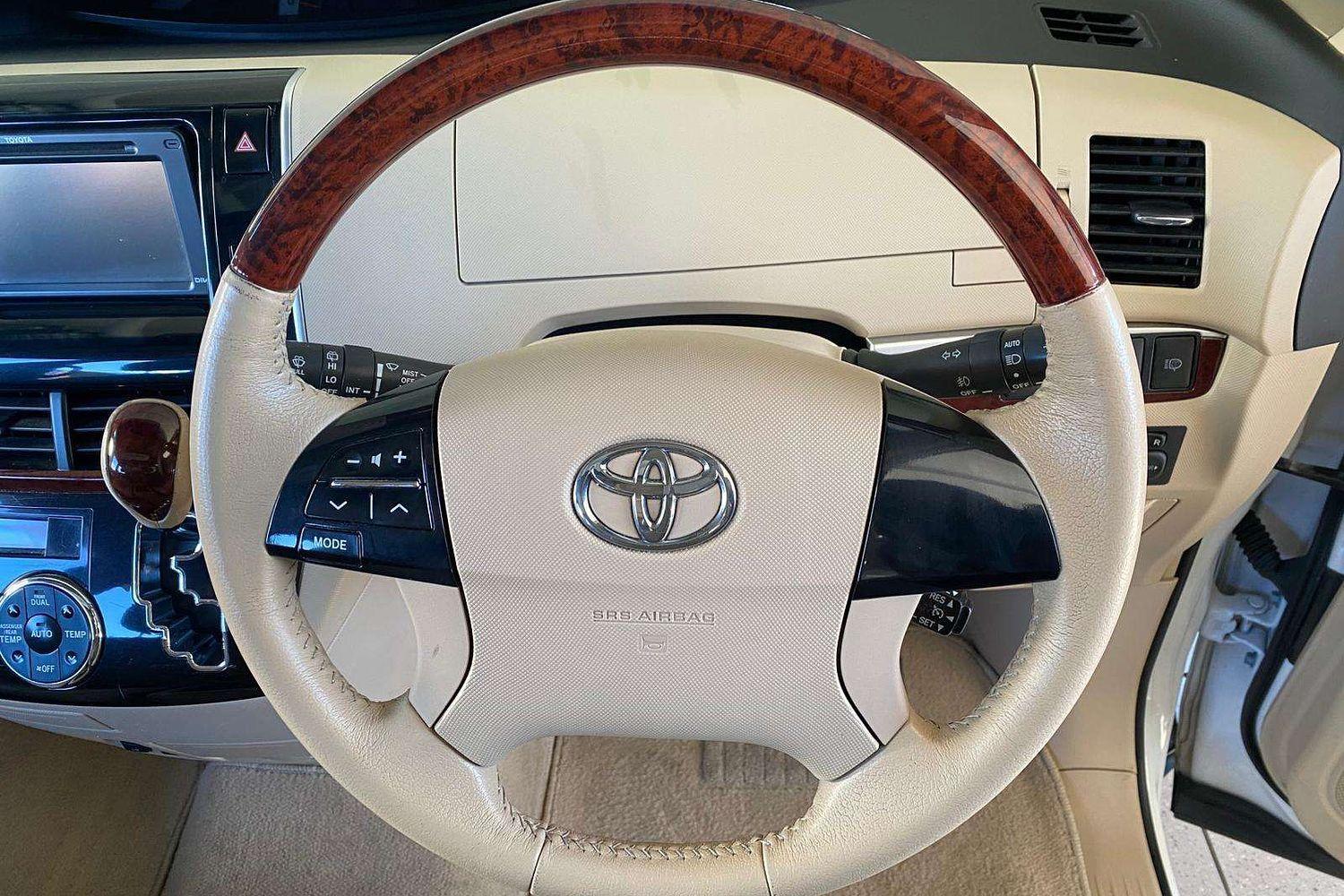 2016 TOYOTA TARAGO GSR50R MY13 ULTIMA V6 6 SP AUTOMATIC 4D WAGON