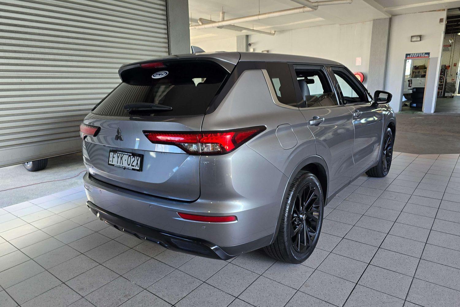 2022 MITSUBISHI OUTLANDER ZM MY22 LS 7 SEAT (AWD) CONTINUOUS VARIABLE 4D WAGON