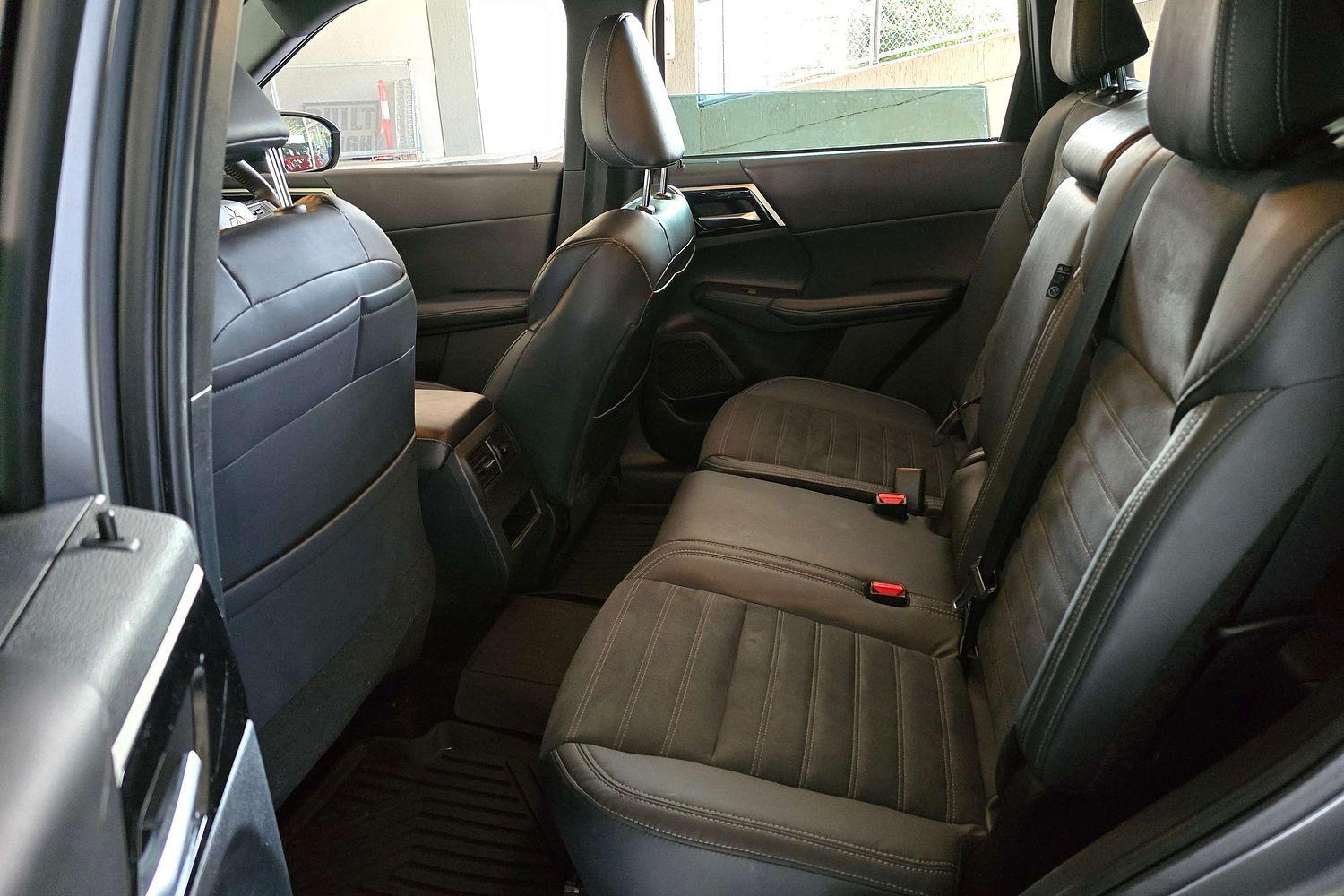 2022 MITSUBISHI OUTLANDER ZM MY22 LS 7 SEAT (AWD) CONTINUOUS VARIABLE 4D WAGON